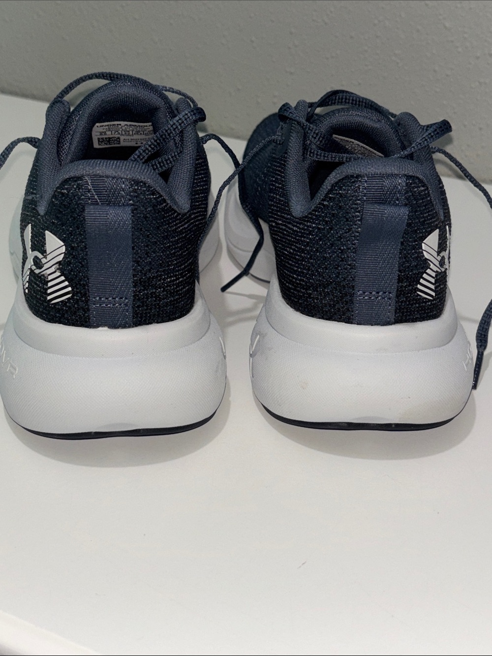 Under Armour Men's Infinite Running Shoes (size 8.5) - Picture 6 of 10